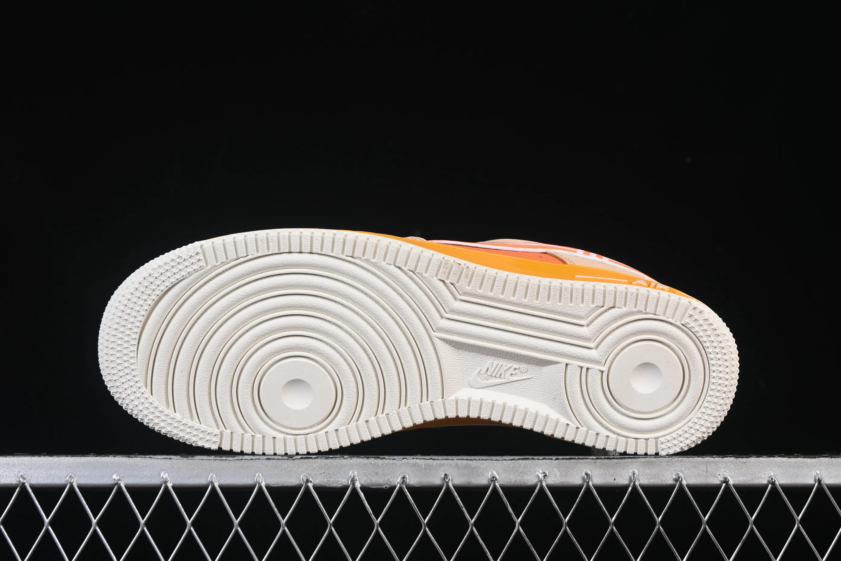 All categories Nk Air Force 1 Air Force series Nk Air Force 1 Low Air Force low-top Nike Air Force 1'07 Low Balenciaga co-branded Vibrant Orange Air Force 1 low-top casual sneakers SY1388-002